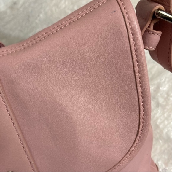 Coach pink leather soho two way crossbody messenger bag - Picture 7 of 16